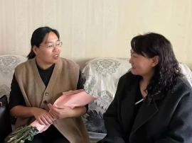 向陽而生，以花語愛——自治區(qū)婦聯(lián)“我為愛心媽媽送束花”活動溫情側(cè)記（興慶區(qū)專場）