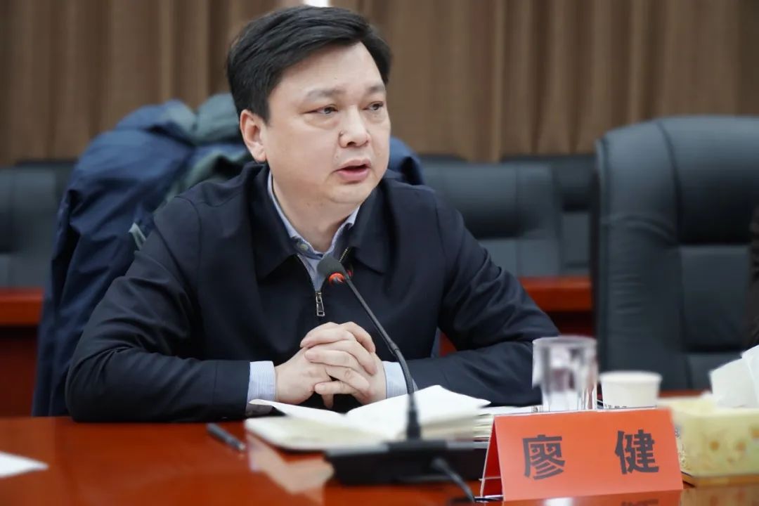 省文化和旅游厅党组成员,副厅长廖健率队在安化县调研全域旅游高质量