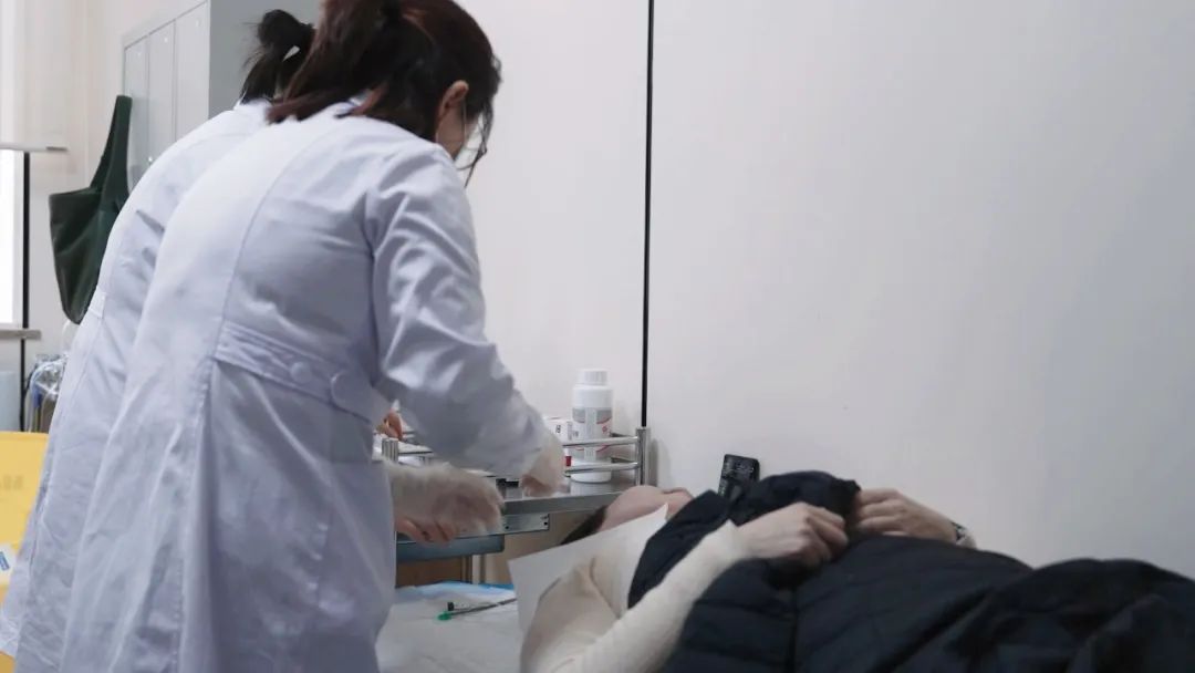 三氧疗法怎么代理困到崩溃却睡不着？三甲医院这套爆款疗法一夜刷屏！_https://www.jmylbn.com_新闻资讯_第3张