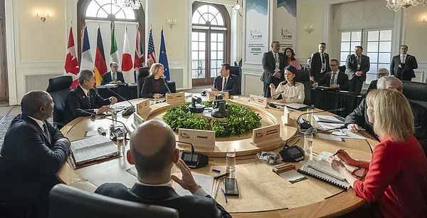 "打中国牌讨好美国，还有用吗？"