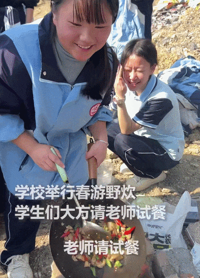 这段视频火了!网友:可以蹭饭吗?我就吃一勺……