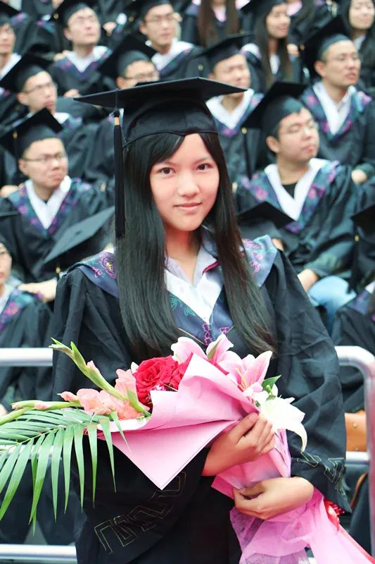 从复旦学霸到加州理工教授:张安琪的非天才成长之路