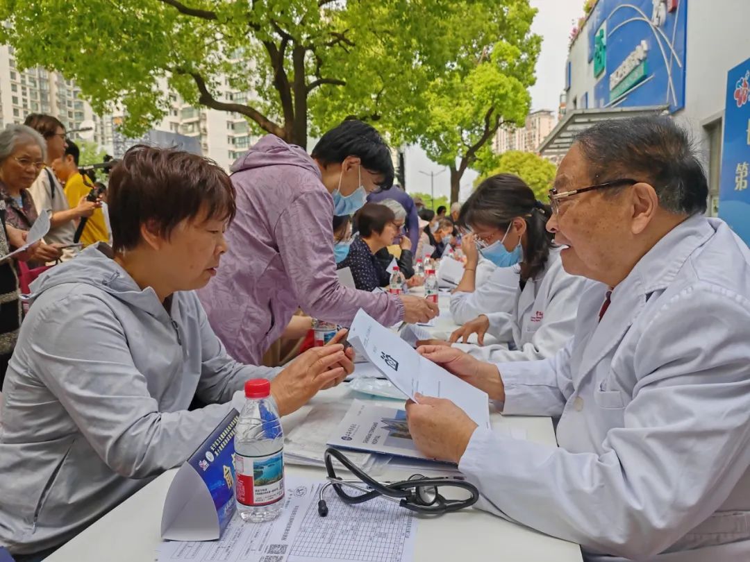 长宁区中心医院_纵向医疗资源整合机制_长宁区卫健委华东医院合作