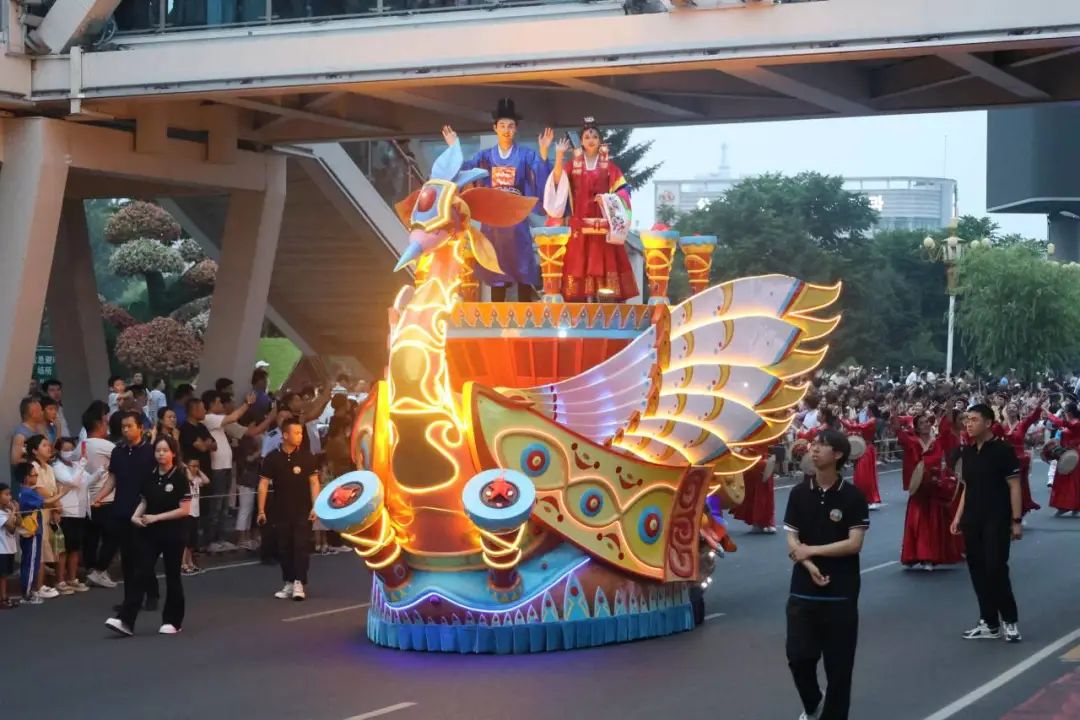 五一想去彩粉派对?当心不是“high爆”是遇火即爆!