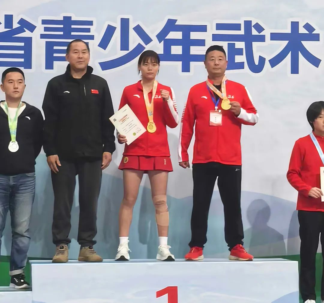 淮阴区运动员获奖情况_2025江苏省青少年武术锦标赛_青少年散打比赛