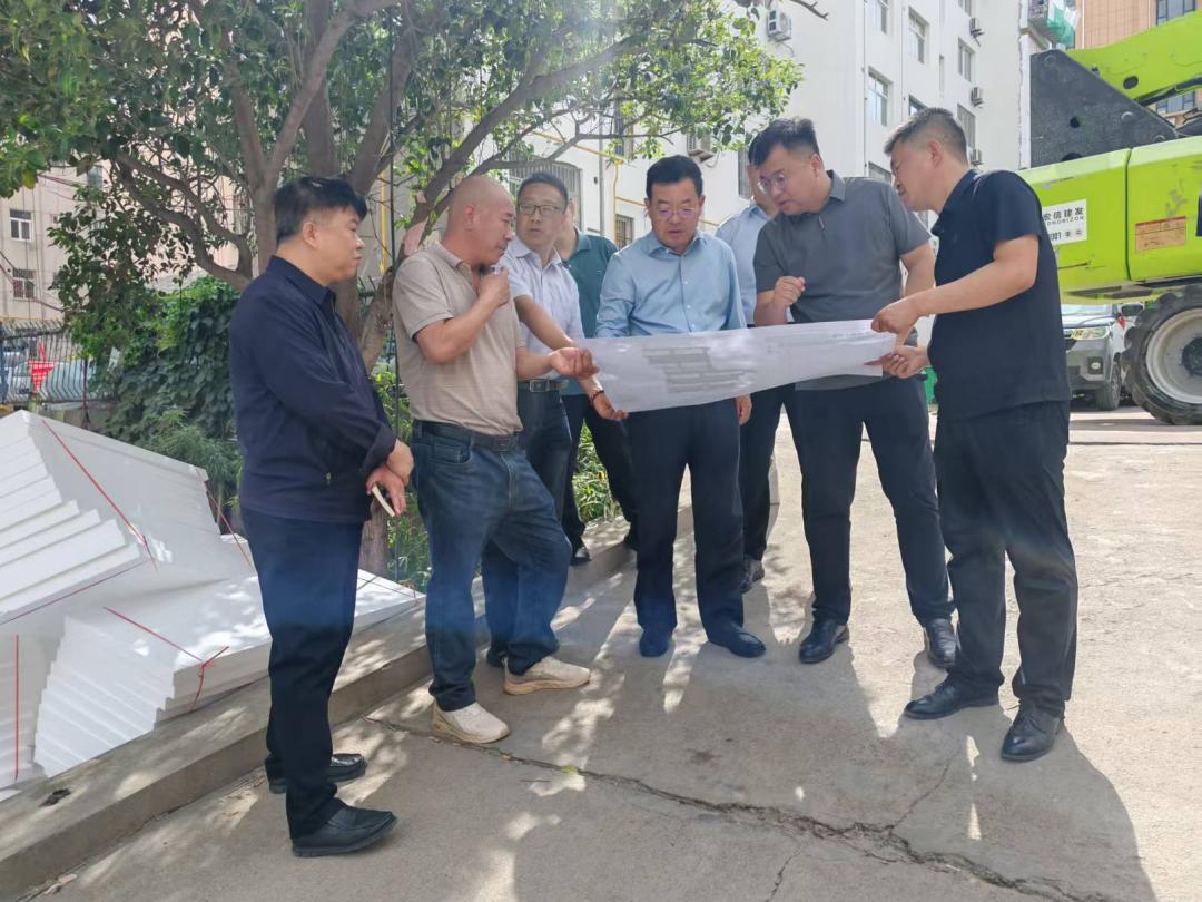 博山区委书记路德芝督导调研老旧小区改造工作