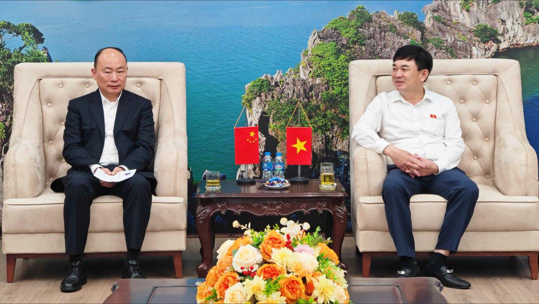 CNCEC NEWS | 莫鼎革与中国驻越南大使何炜举行会谈并在越开展系列商务活动