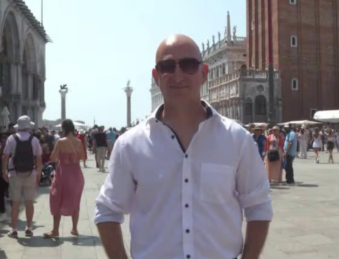 花费超4000万欧元！亚马逊创始人贝索斯超级婚礼拉开帷幕，特朗普受邀未出席，其女儿及儿子参加；律师…