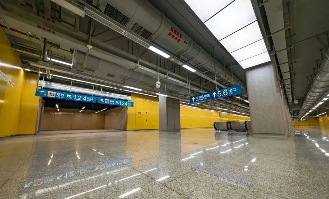 告别日晒雨淋!市域机场线↔15号线景洪路站实现地下换乘