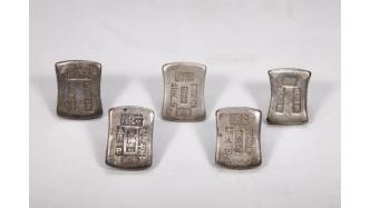 朕的錢!都是朕的錢!