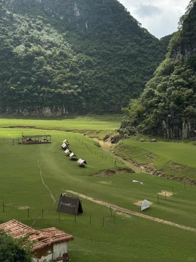 它是贵州的“精华”所在！避暑和小吃都是满分！今夏，就来21℃的安顺打卡~