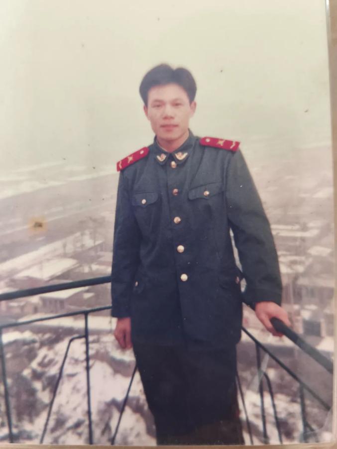 跨越82年的信仰传承!来宾一家四代六人从军,看完肃然起敬......_澎湃号·政务_澎湃新闻-The Paper