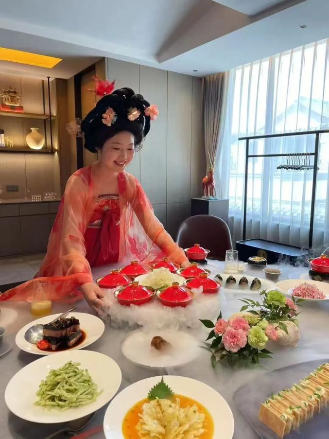 天下黄河洛阳美丨古宴新生：洛阳水席的味觉密码