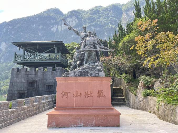英雄城市的高铁火了！闻名遐迩的抗战旧址在这里密布……