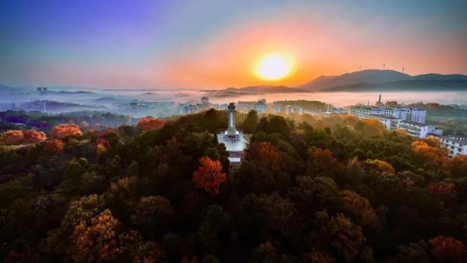 英雄城市的高铁火了！闻名遐迩的抗战旧址在这里密布……
