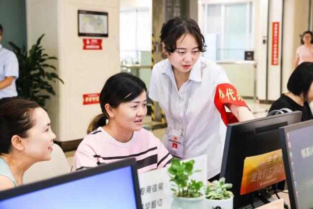 广东政务服务网办理营业执照_成都市郫都区个体工商户智能预审服务_郫都区AI营业执照预审系统