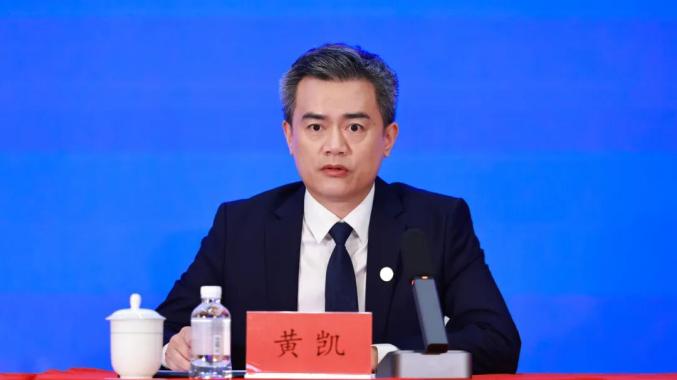 AI助力！30秒完成白内障初诊