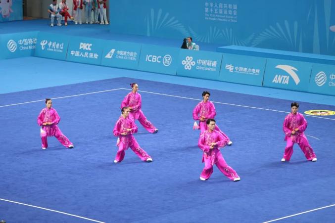 三十二式太极剑冠军_十五运群众比赛围棋项目收官 全民团体组冠军诞生_十五运会太极拳项目决赛