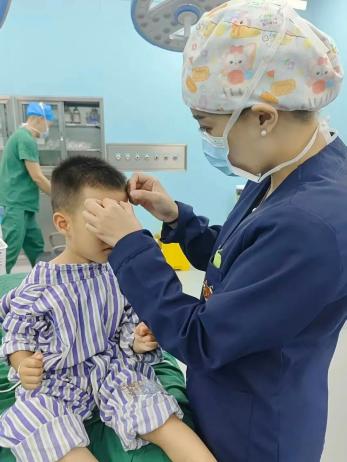 上海什么无影灯好奉城医院麻醉科获评“上海市卫生健康系统先进集体”：35人精锐战队在无影灯下编织生命守护网｜喜报_https://www.jmylbn.com_新闻资讯_第5张