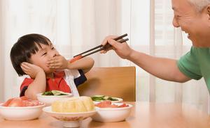 孩子厭食多因喂養不當，可適當“餓一下”