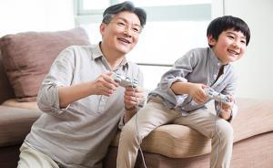 隔代教育的尷尬：孩子更會(huì)看眼色