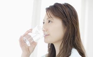 总被“老公”关照多喝水，医生却说“水中毒”抢救并不少见