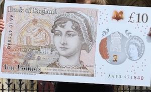 走着瞧 | 英国发行奥斯汀头像纸币，意大利惩罚不文明游客