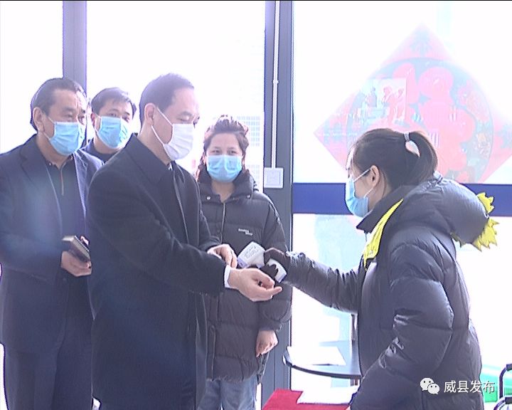 2月26日下午,市委常委,县委书记安庆杰先后深入到嘉寓集团威县生产