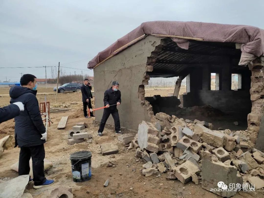 莒县峤山镇推进人居环境整治低成本运行 助力打赢疫情防控阻击战