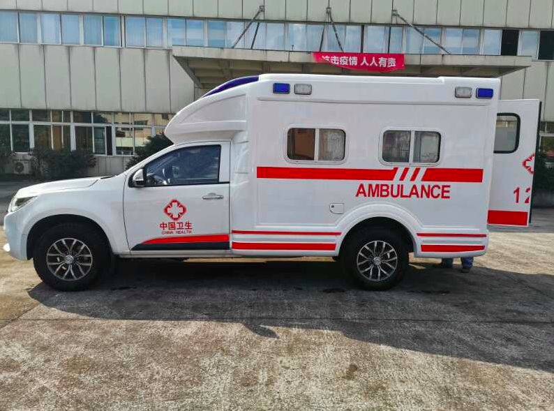 (下称"庆铃专用车公司")下线第一台智能负压救护车——达咖皮卡救护车