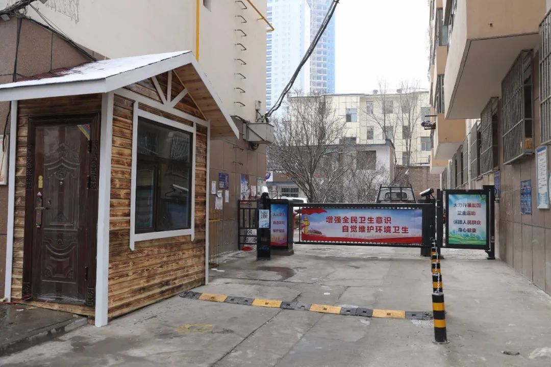 老旧小区设置安防设施工作中,还将具体根据每个小区的环境来设计门禁