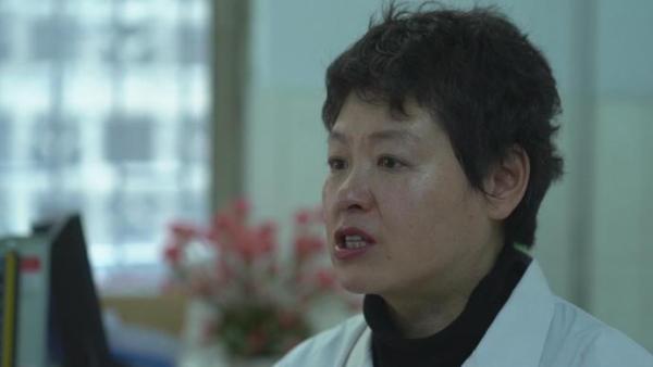 畸形的医患：从业34年的医生遇暴力医闹，曾想结束医疗生涯