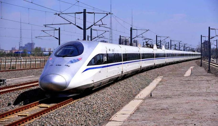 四川56趟列车班次调整部分途经广元