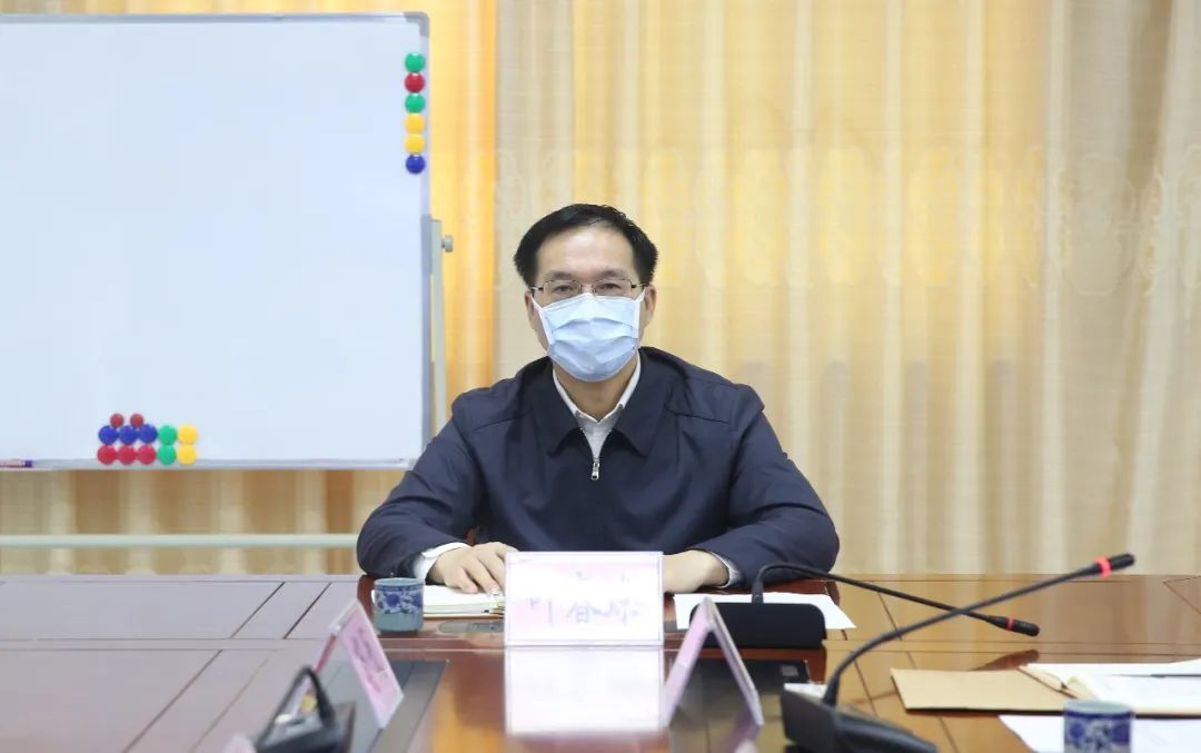 叶春球调研市公安局运用大数据支撑疫情防控工作