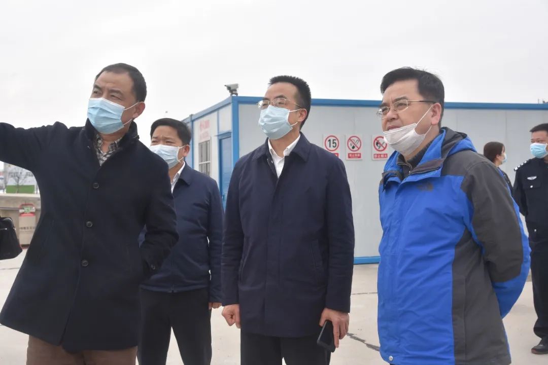 区领导张春雄,李国军,李杨以及相关部门