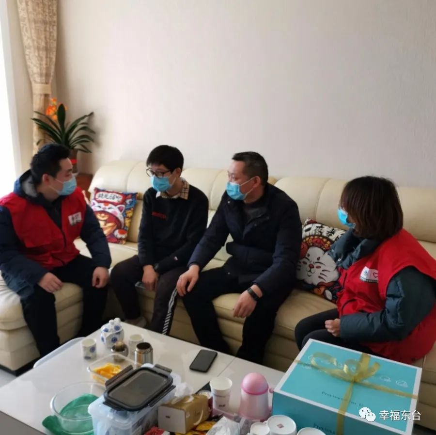 国网东台市供电公司东台供电所所长丁小祥的爱人