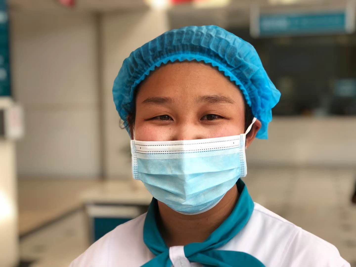 "口罩脸"小姐姐,你笑起来的样子真美