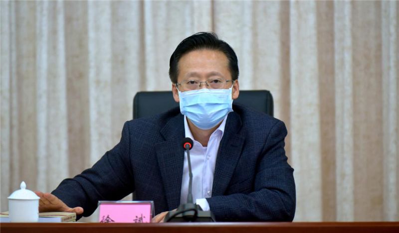 徐斌对泸州市党史地方志工作取得的成绩给予充分肯定.