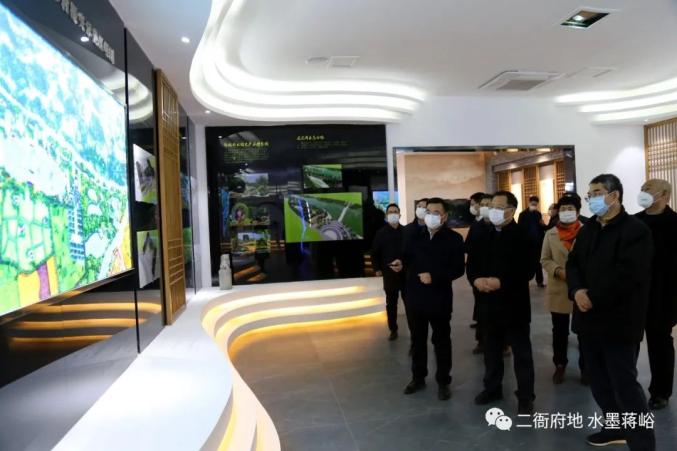 潍坊市发改委主任肖培灵一行到蒋峪镇调研省重大项目