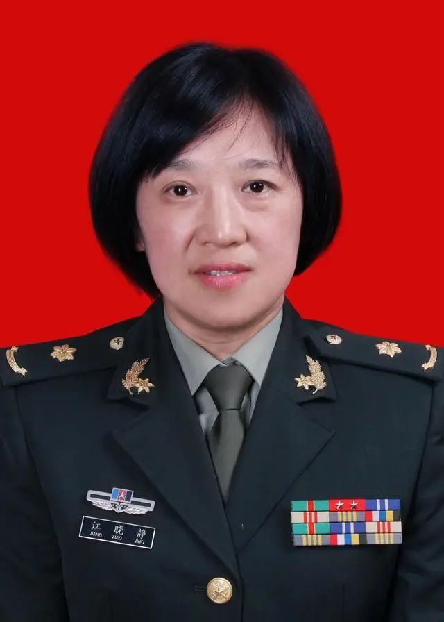 四部门联合发布一线医务人员抗疫巾帼英雄谱向她们致敬