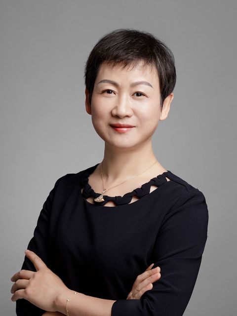 全民战疫致敬最美的她