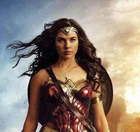 女神驾到当漫威女侠化身气象女战士三八特别策划