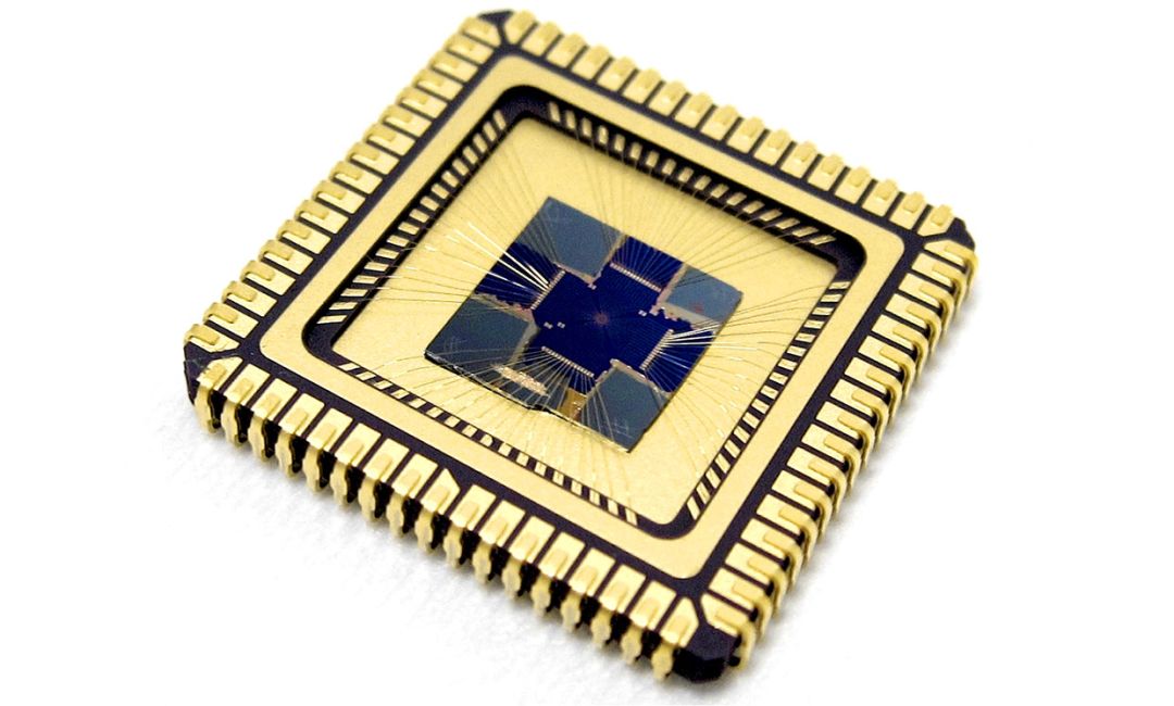 nature新研究:摄像头是天生的神经网络,速度超越传统方法千倍