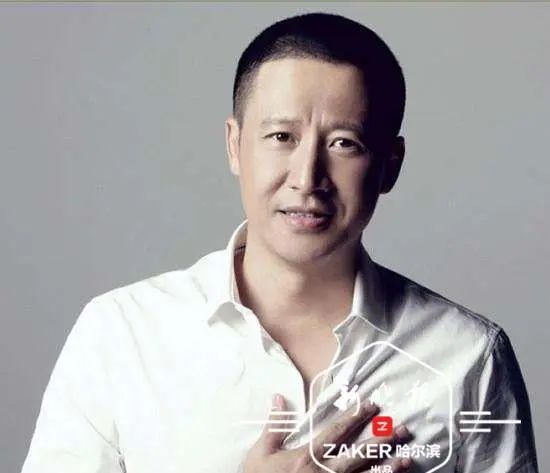 东北人口罩_戴口罩的卡通图片(3)