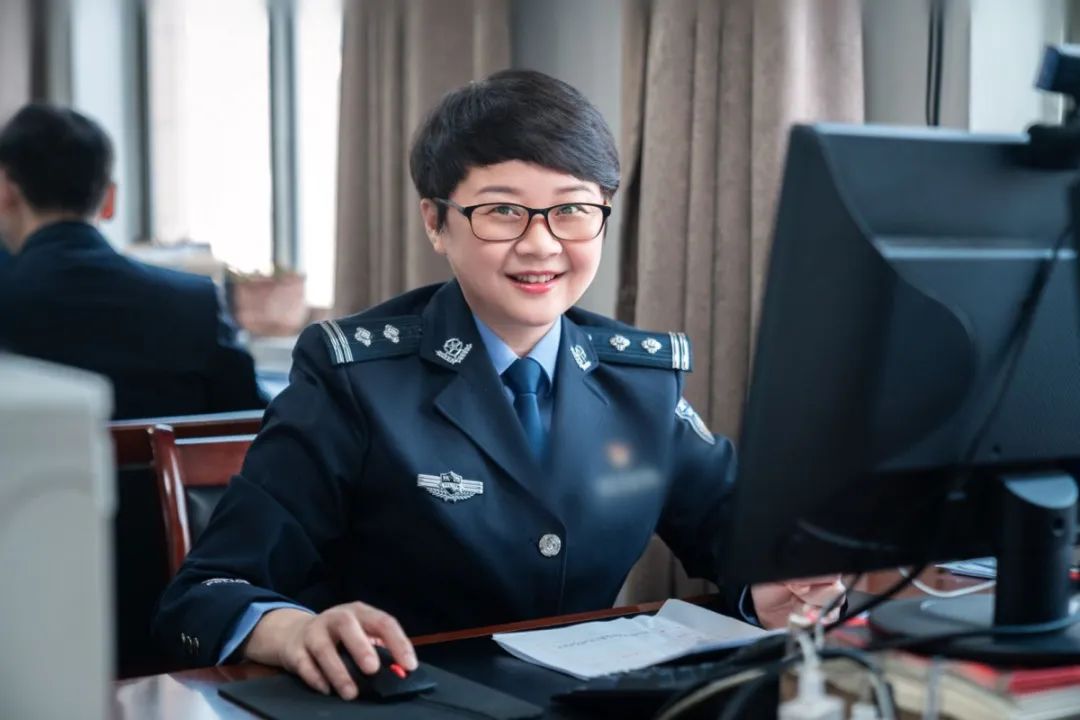 最美逆行她故事四67阳光蓓姐