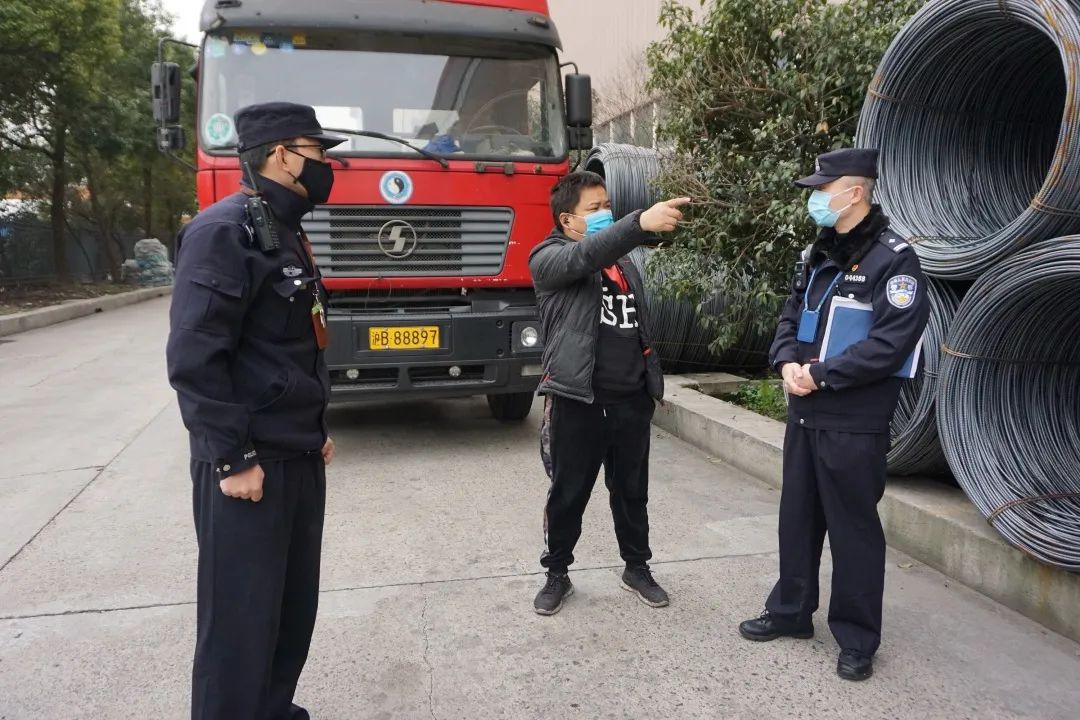 上海宝山警察图片