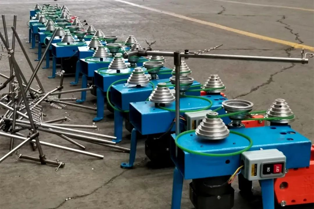 助力抗疫"恒辉"闪烁,8000台钩针机应时赶场!