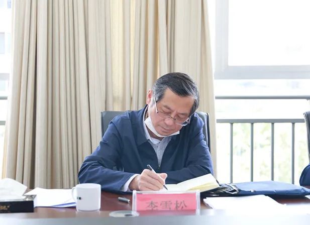 云南省高级人民法院党组副书记副院长李雪松到江城县调研打击整治跨境