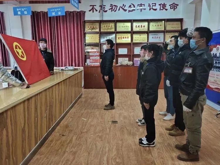 【雷锋月】向疫情中逆行的雷锋精神致敬