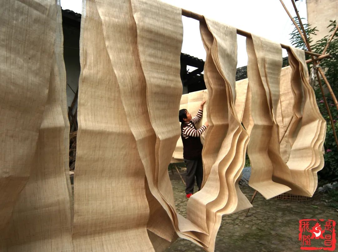 可做家装饰品隆昌夏布的编织工艺是一种文化,也是一种艺术夏布画,夏